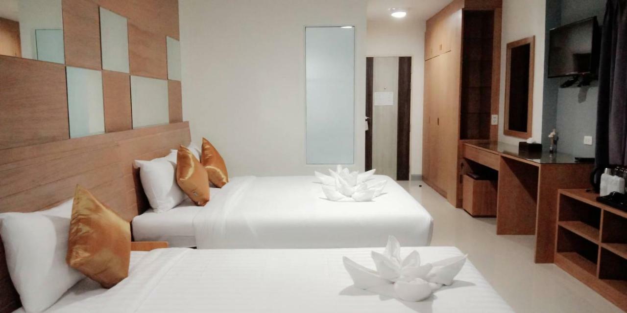 The Greenery Central Suite & Hotel Chiang Mai Esterno foto
