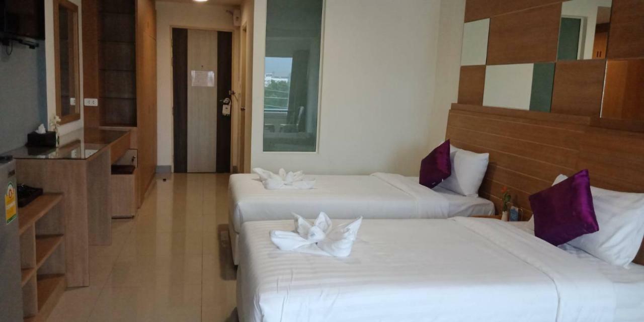 The Greenery Central Suite & Hotel Chiang Mai Esterno foto
