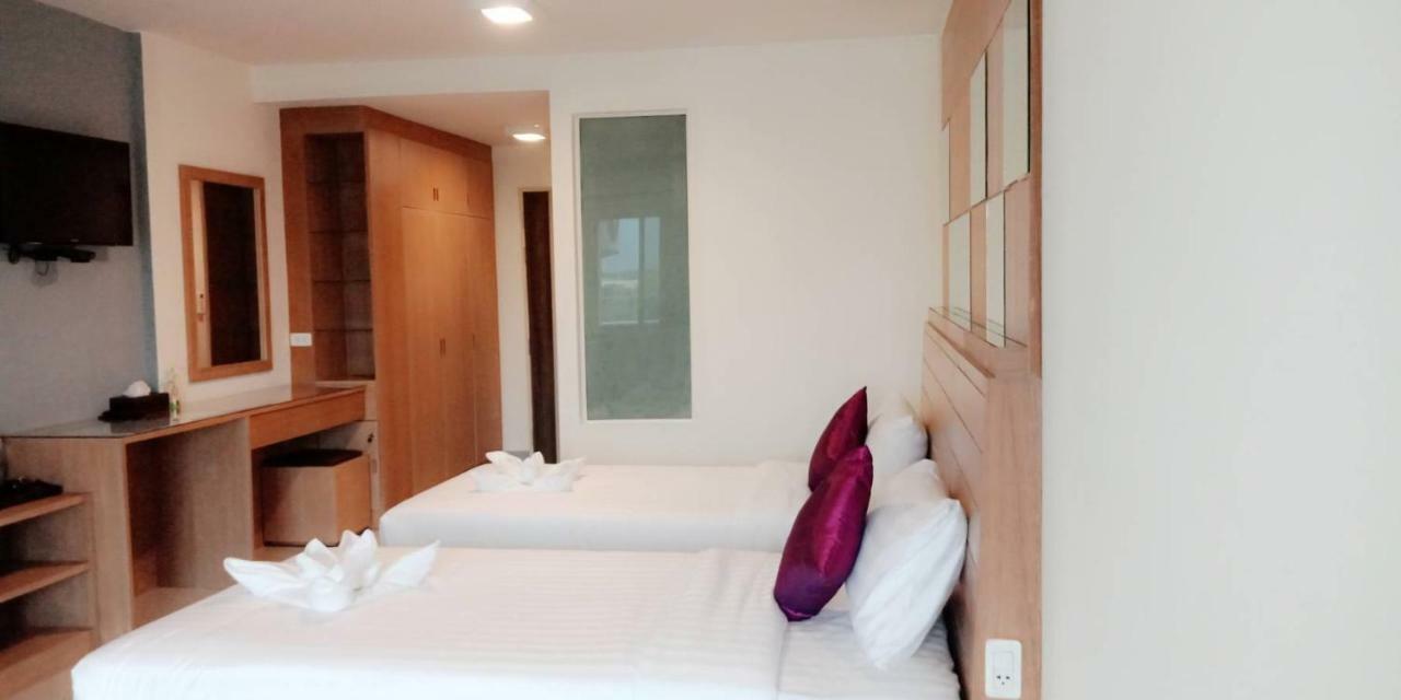 The Greenery Central Suite & Hotel Chiang Mai Esterno foto