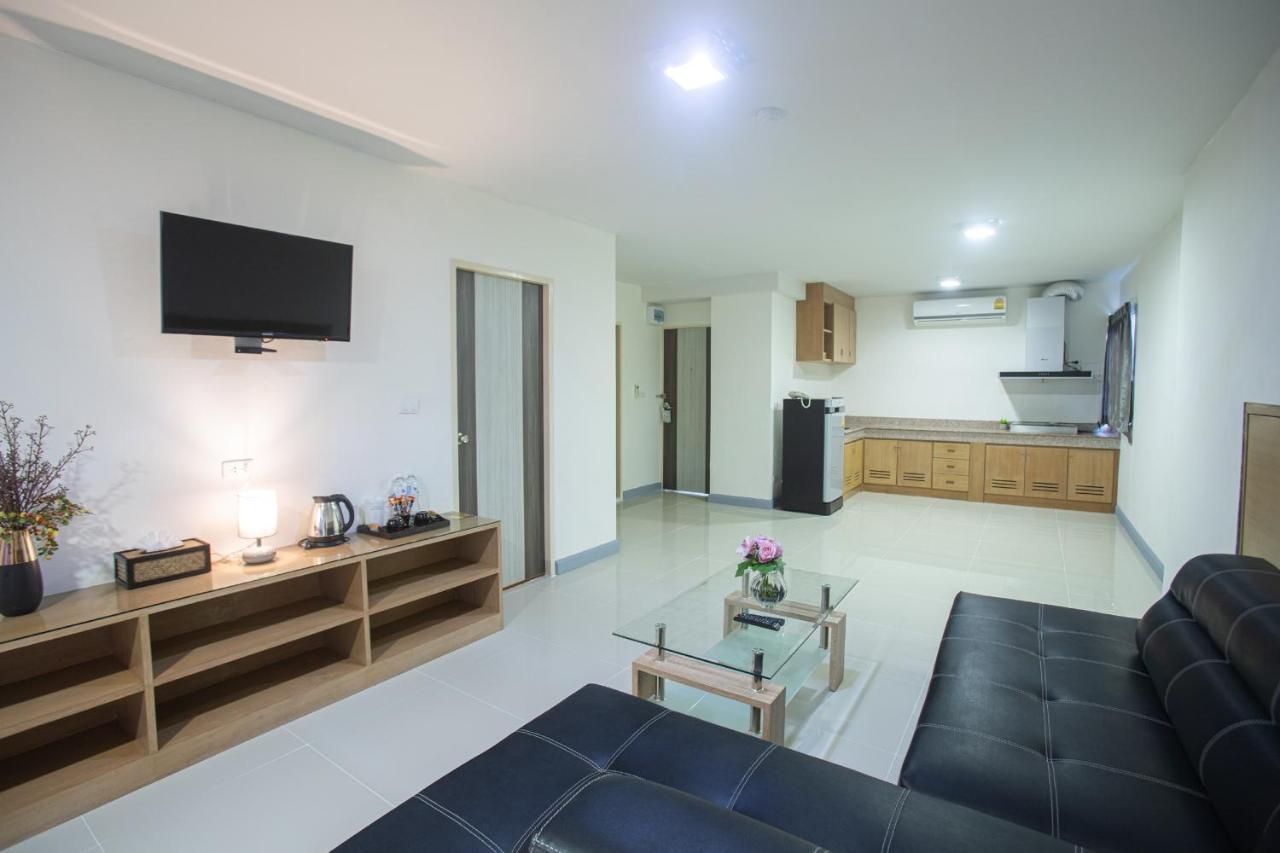 The Greenery Central Suite & Hotel Chiang Mai Esterno foto
